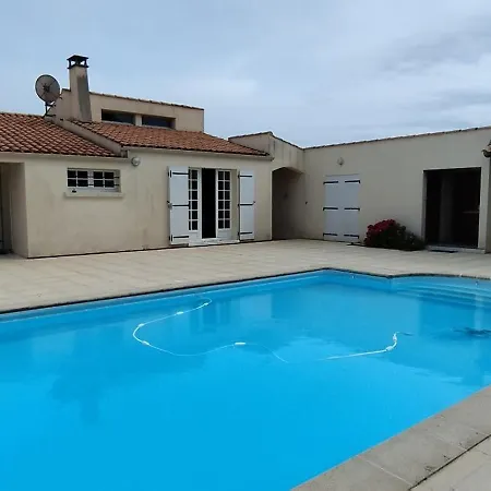 Maison Familiale Avec Piscine Pres De La De Foulerot * Saint-Georges-d'Oleron